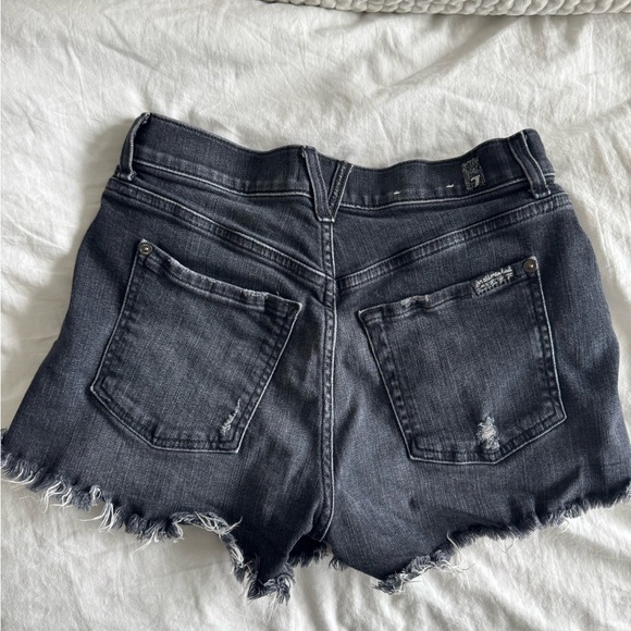 Women's Black Denim Shorts 7 for all mankind - Picture 3 of 9